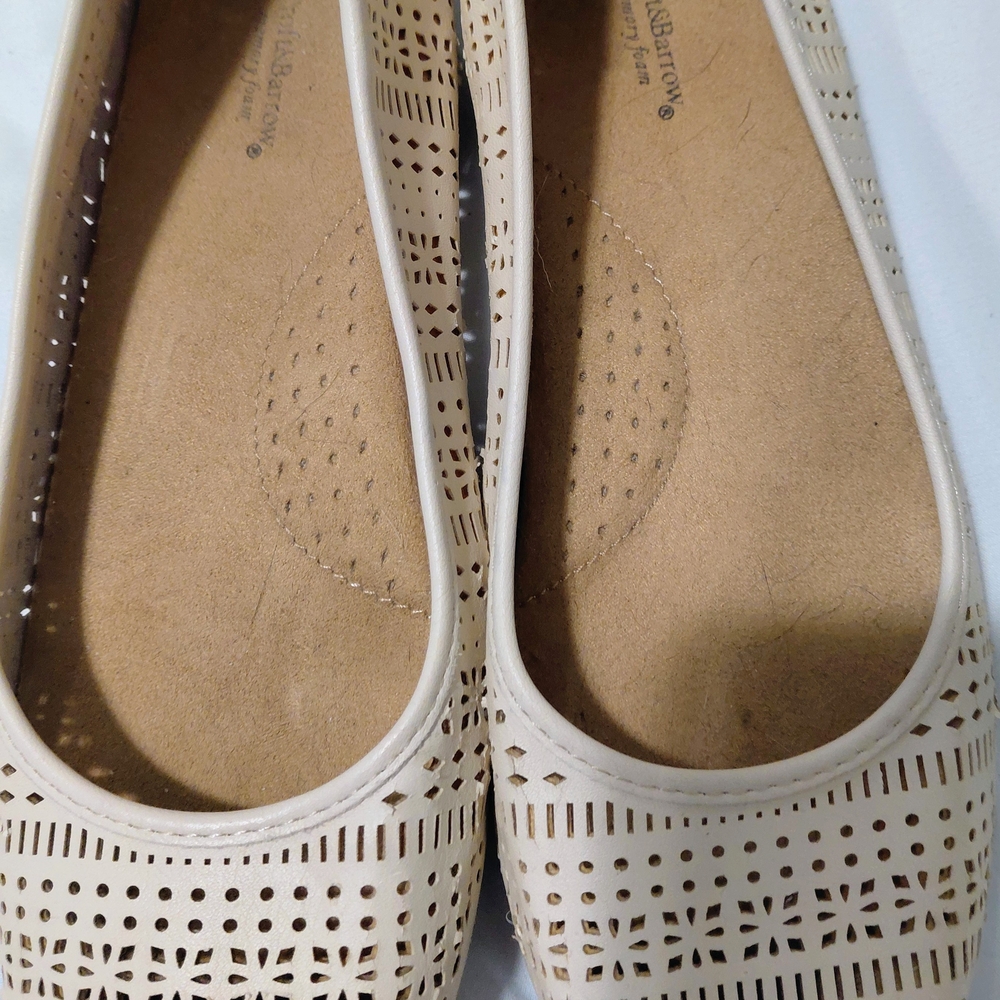 croft & barrow Perforated Ballet Flats in Cream